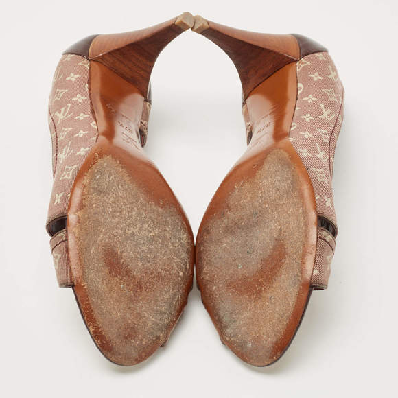 Louis Vuitton Brown/Burgundy Canvas and Patent Leather D'orsay Open Toe Pumps - Picture 7 of 9